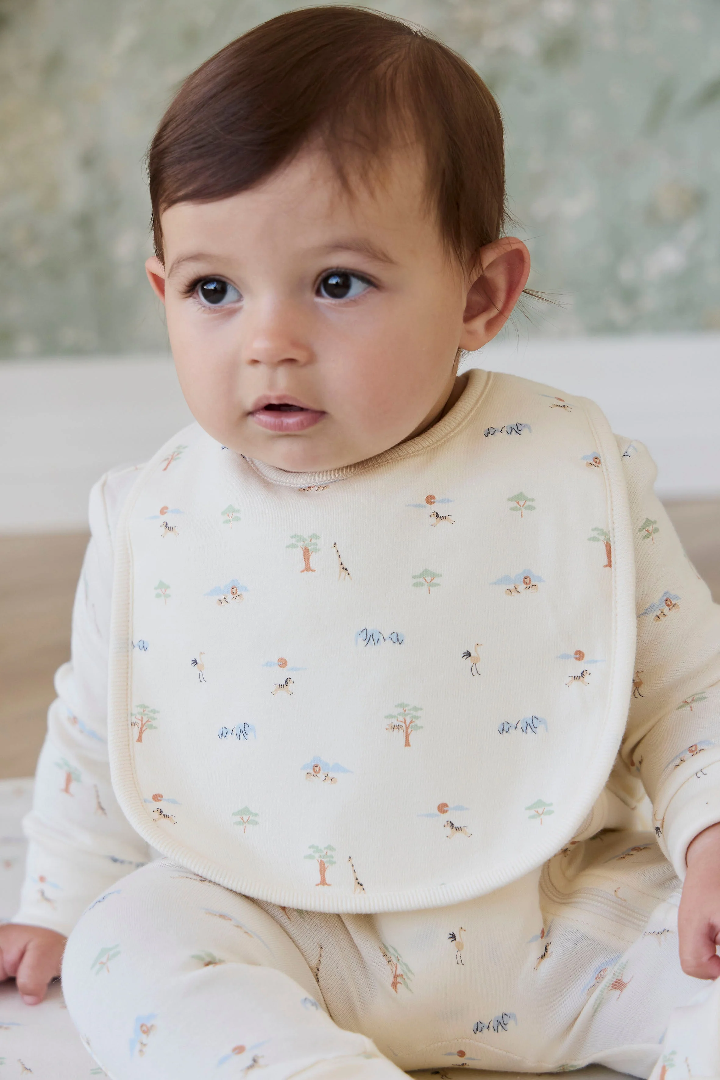 Organic Cotton Bib - Savannah Animals Tofu - Image 3