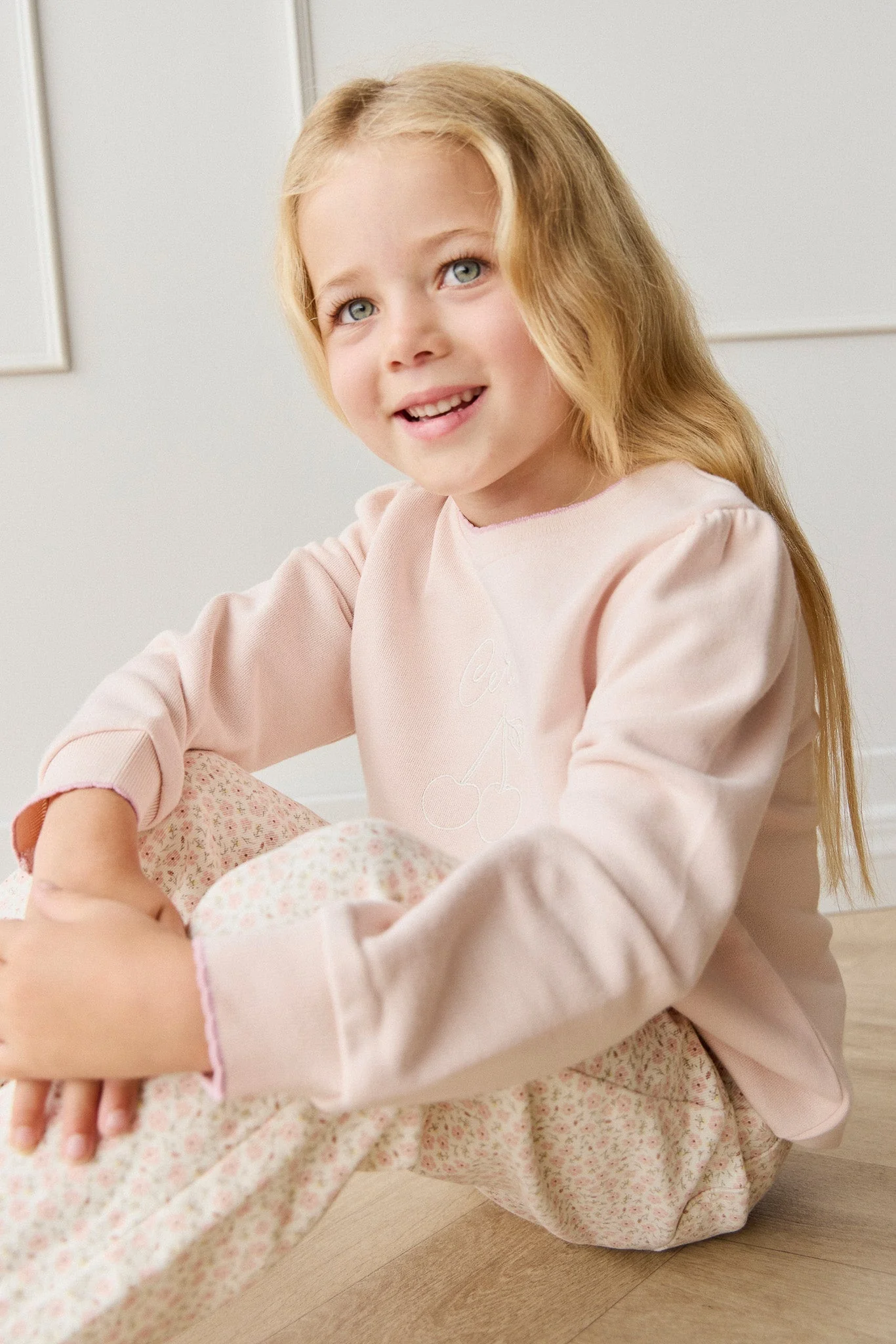 Organic Cotton Monroe Sweatshirt - Morganite Cerise - Image 6