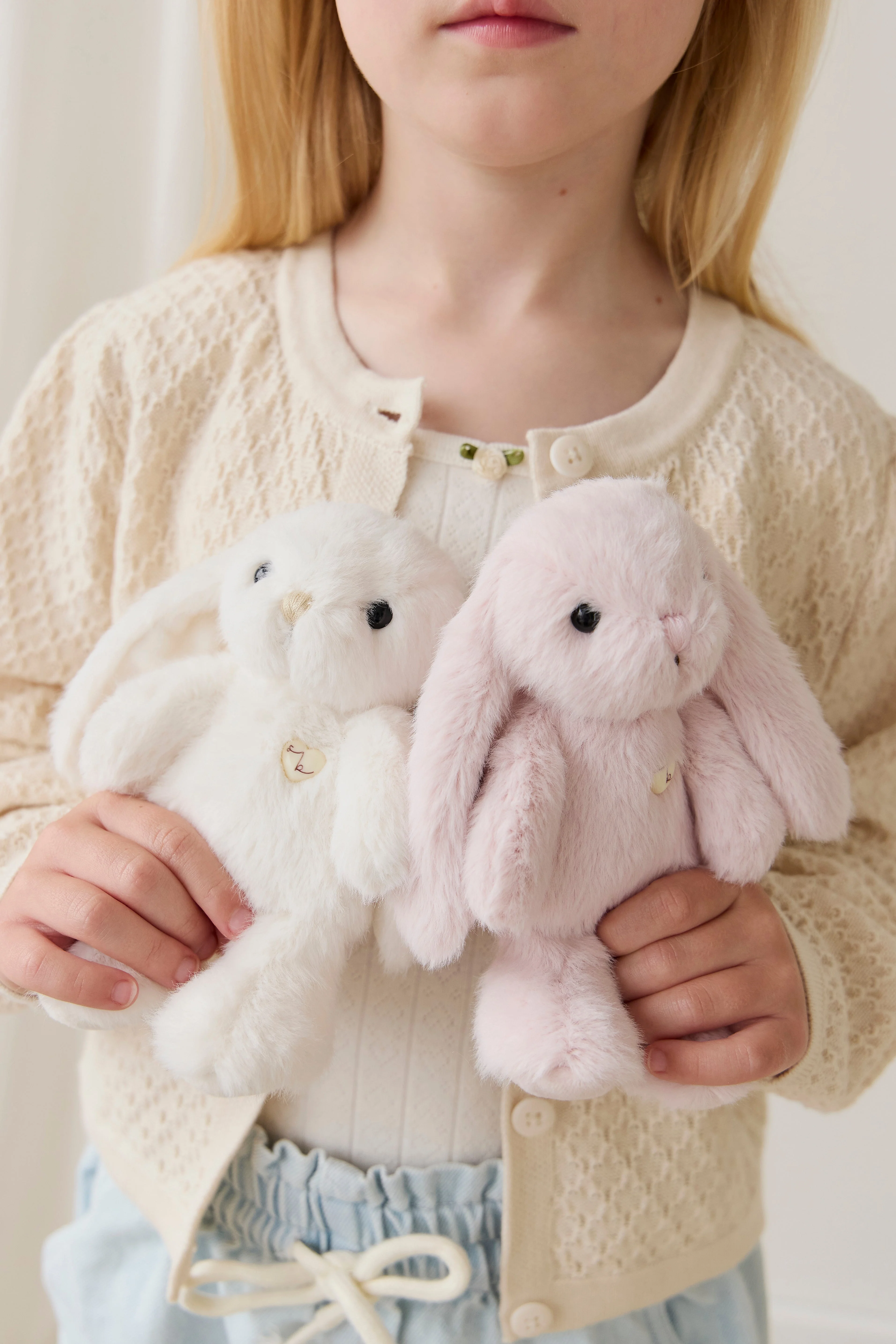Snuggle Bunnies - Little Penelope - Blossom - Image 2